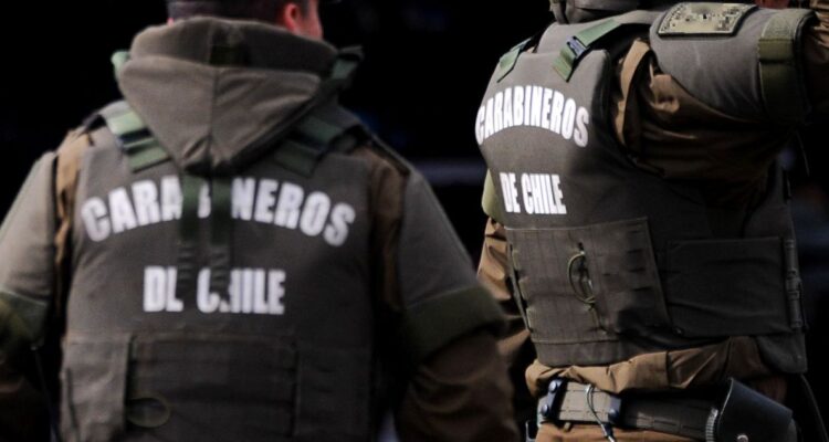 Corrupción en Carabineros: desvinculan a 9 funcionarios tras investigación por procedimiento irregular